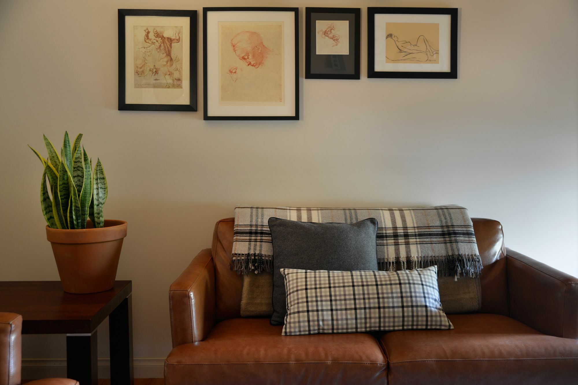 Circa Ruby Mint Holiday home